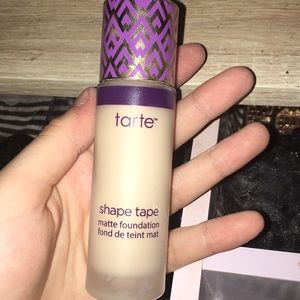 Tarte shape tape foundation NO OFFERS FINAL PRICE